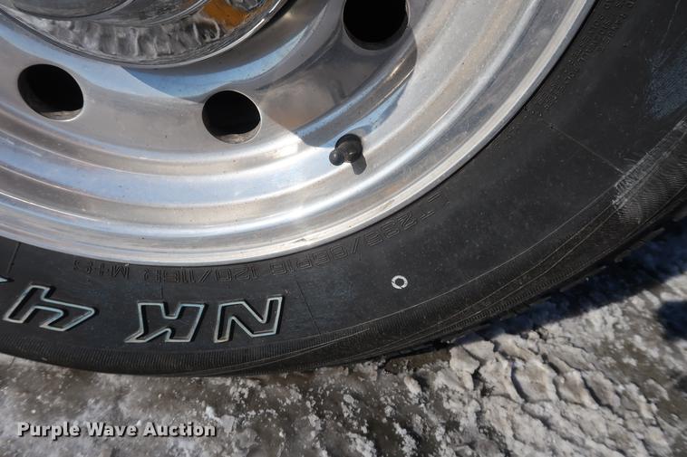 image for item DD9075 1997 Ford F250 SuperCab pickup truck