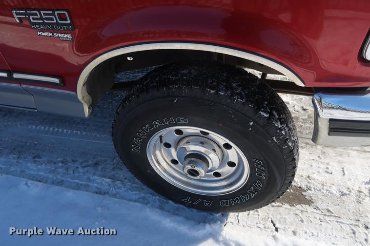 image for item DD9075 1997 Ford F250 SuperCab pickup truck