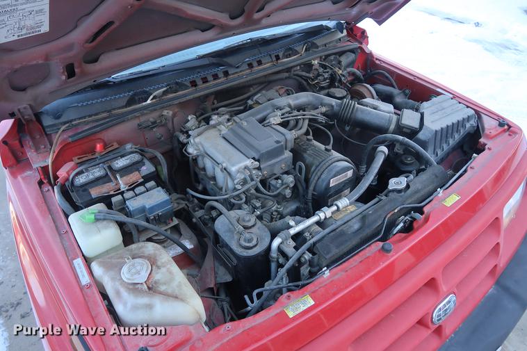 image for item DD9077 1997 Geo Tracker