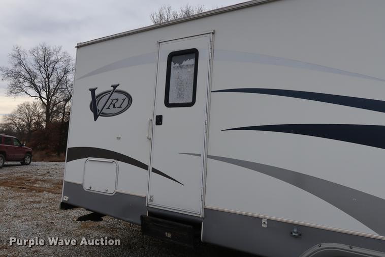 image for item DD9571 2007 Keystone VR1 camper