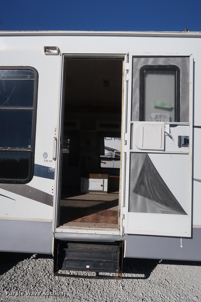 image for item DD9571 2007 Keystone VR1 camper