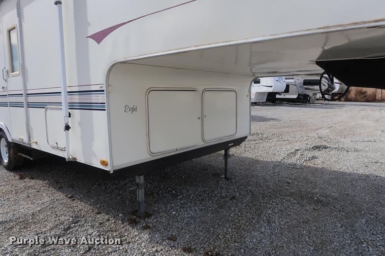 image for item DD9572 1997 Aerolite The original camper