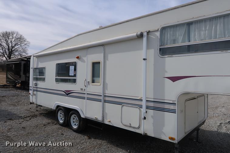 image for item DD9572 1997 Aerolite The original camper