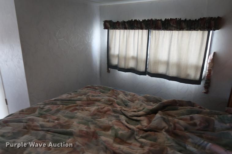 image for item DD9572 1997 Aerolite The original camper