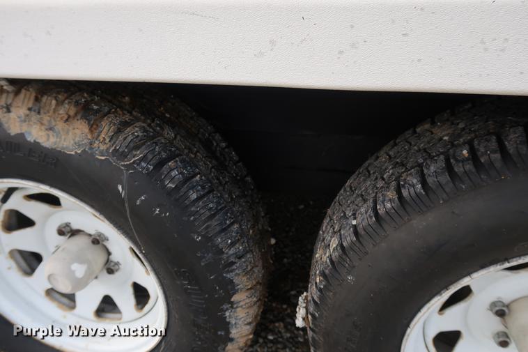 image for item DD9572 1997 Aerolite The original camper