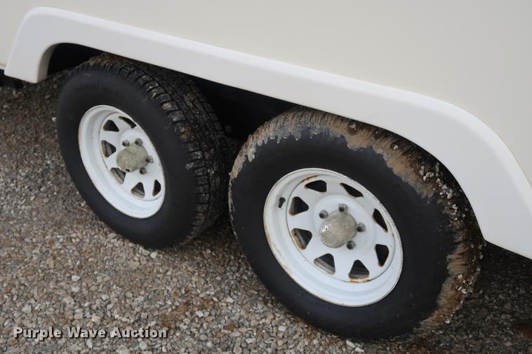 image for item DD9572 1997 Aerolite The original camper