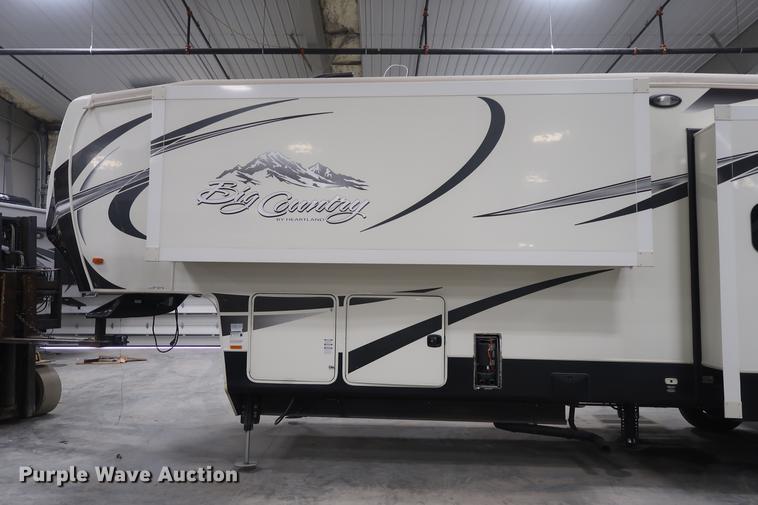 image for item DD9573 2013 Heartland Big Country camper