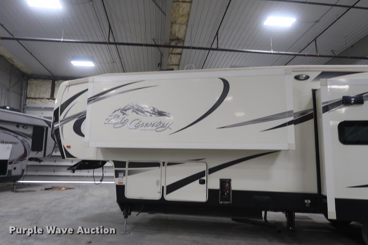 image for item DD9573 2013 Heartland Big Country camper