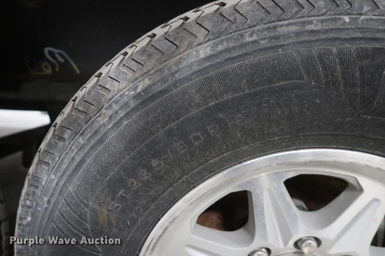 image for item DD9573 2013 Heartland Big Country camper