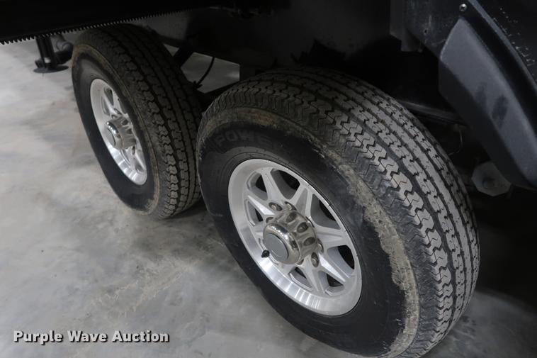 image for item DD9573 2013 Heartland Big Country camper