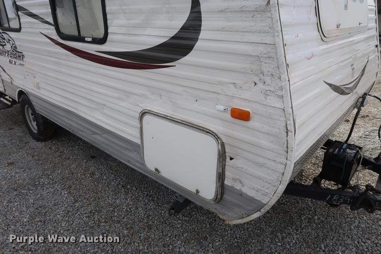 image for item DD9574 2015 Jayco Jayflight SLX camper