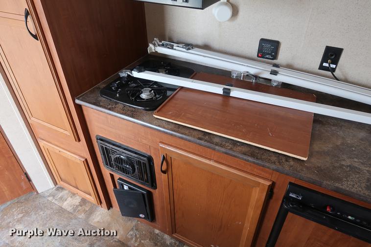 image for item DD9574 2015 Jayco Jayflight SLX camper