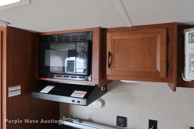 image for item DD9574 2015 Jayco Jayflight SLX camper