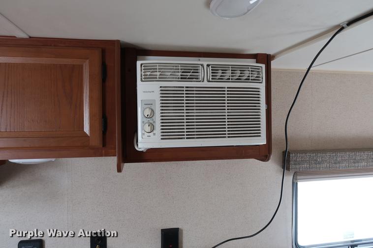 image for item DD9574 2015 Jayco Jayflight SLX camper