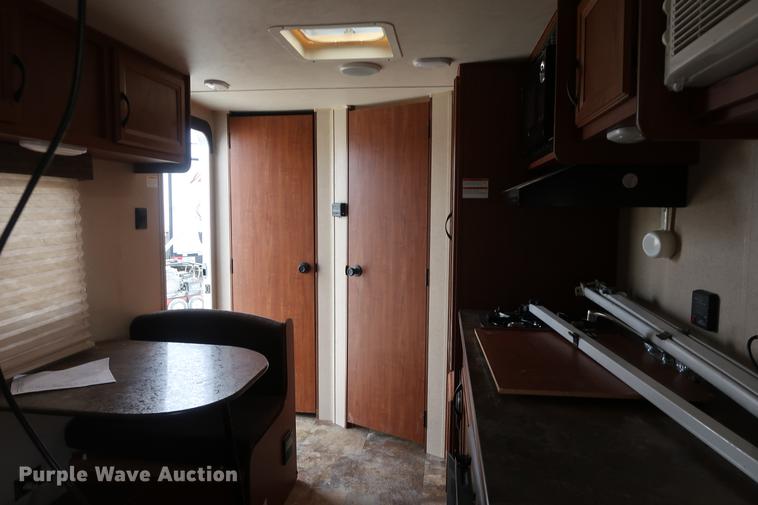 image for item DD9574 2015 Jayco Jayflight SLX camper