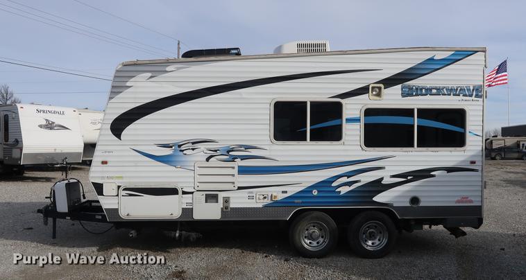 image for item DD9575 2010 Forest River Shockwave camper