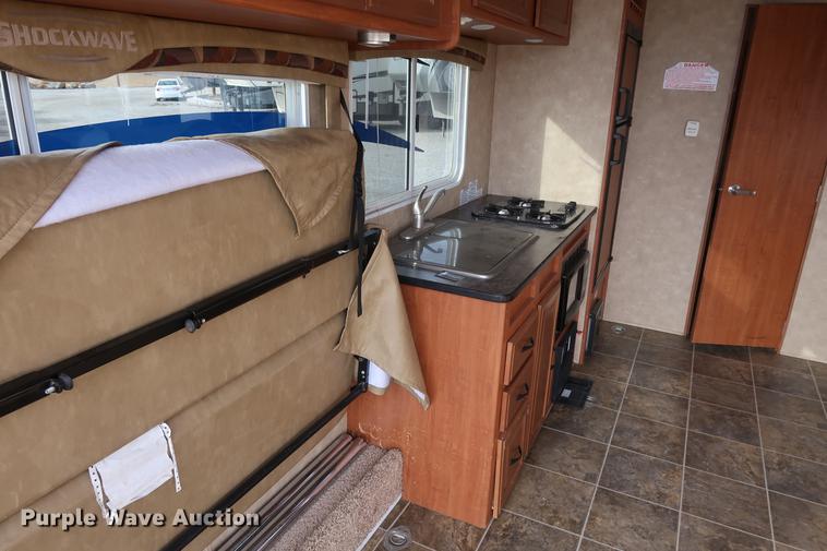 image for item DD9575 2010 Forest River Shockwave camper