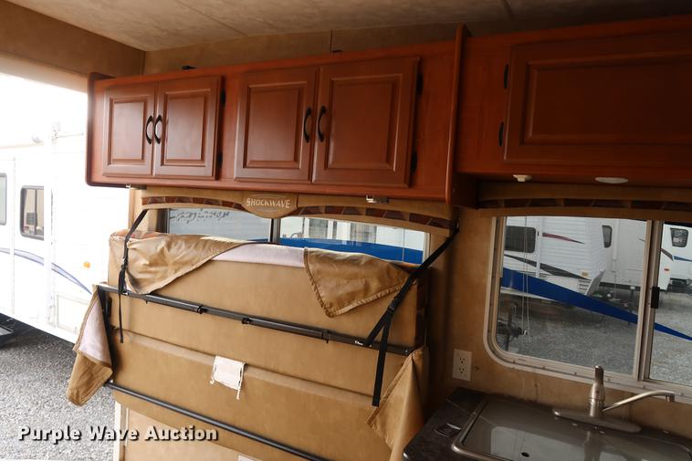 image for item DD9575 2010 Forest River Shockwave camper