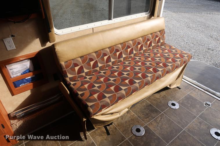 image for item DD9575 2010 Forest River Shockwave camper