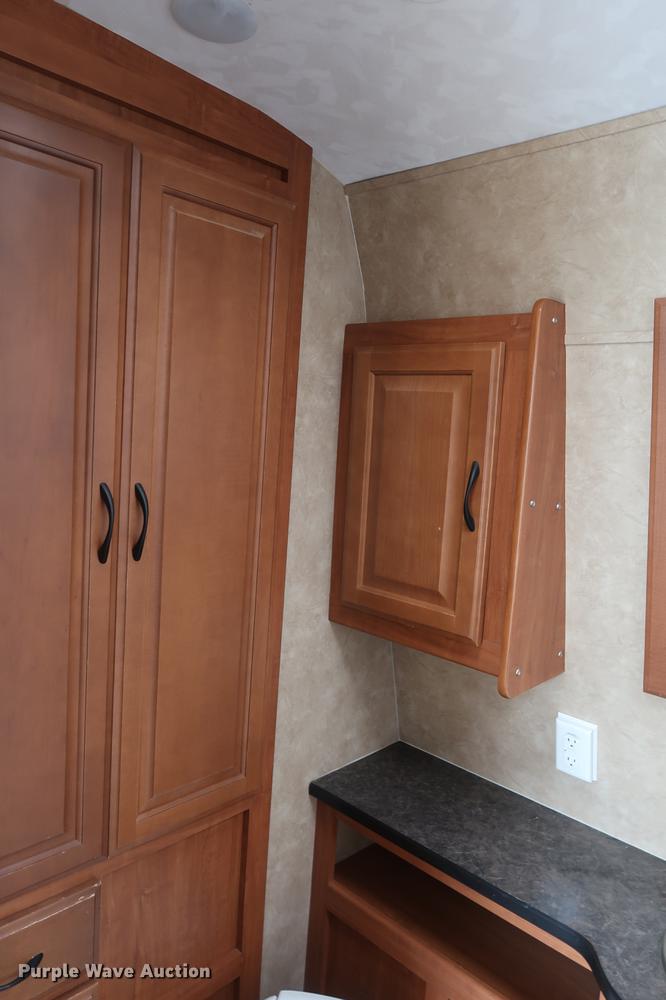 image for item DD9575 2010 Forest River Shockwave camper