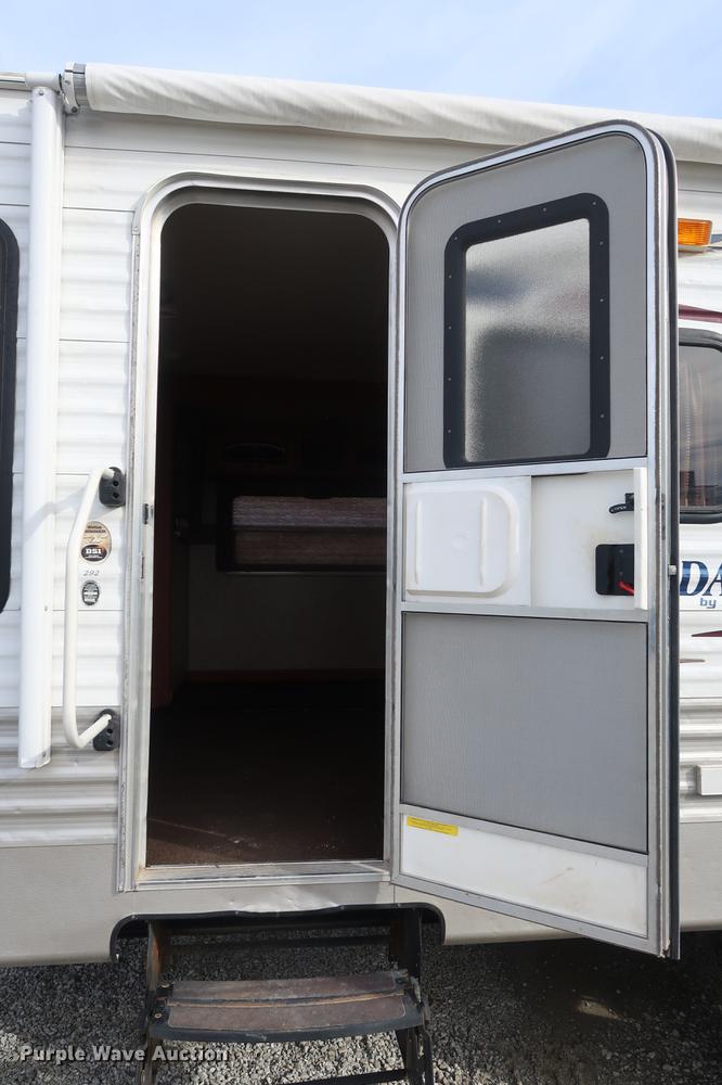 image for item DD9576 2011 Keystone Springdale camper