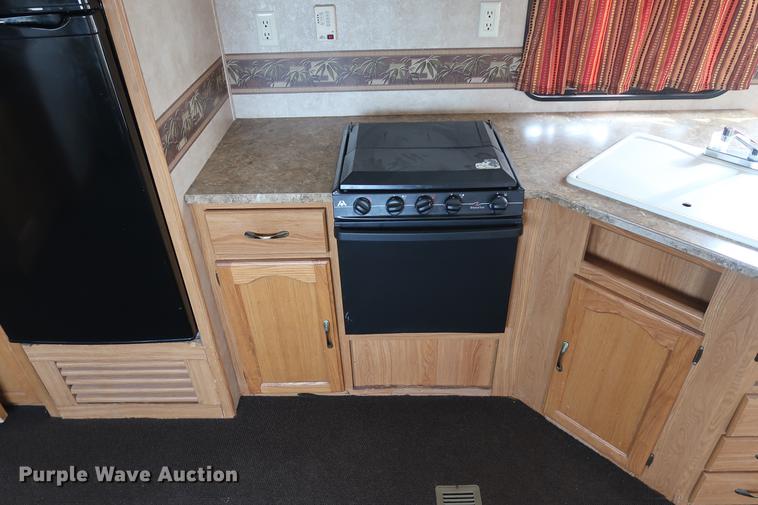 image for item DD9576 2011 Keystone Springdale camper