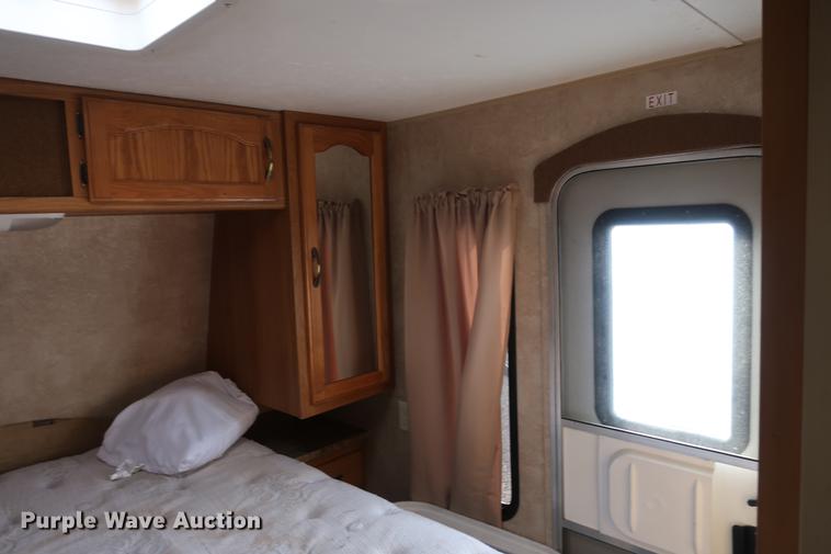 image for item DD9576 2011 Keystone Springdale camper