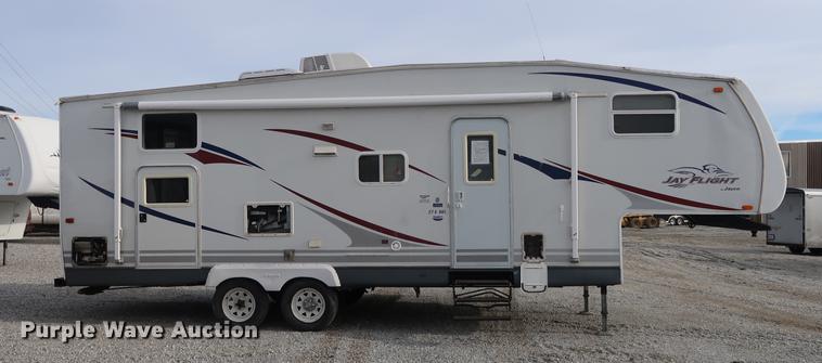 image for item DD9577 2006 Jayco Jayflight camper