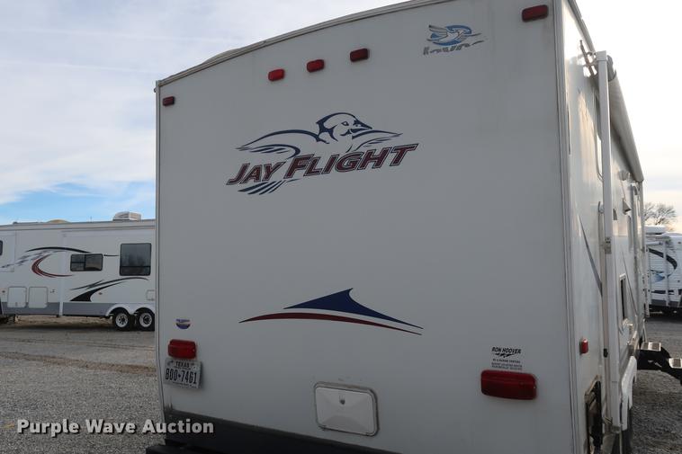 image for item DD9577 2006 Jayco Jayflight camper