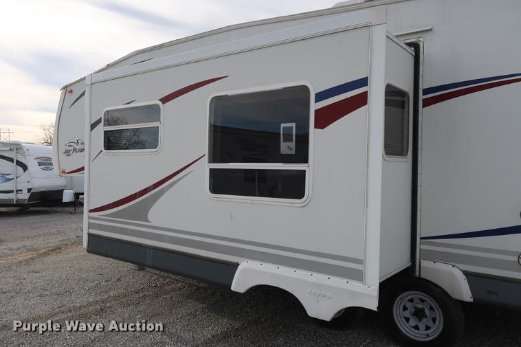 image for item DD9577 2006 Jayco Jayflight camper