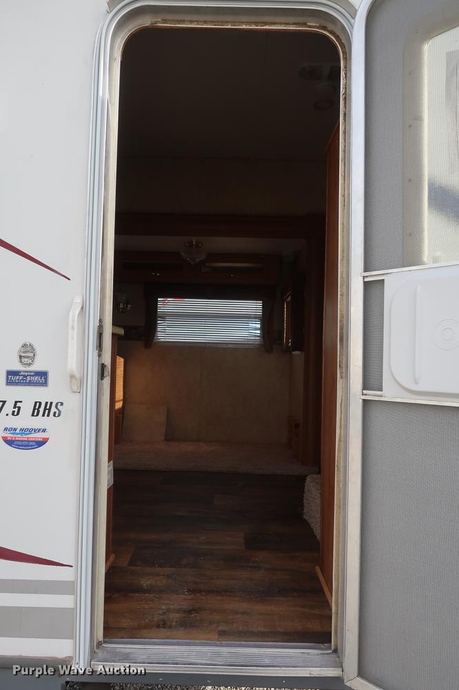 image for item DD9577 2006 Jayco Jayflight camper