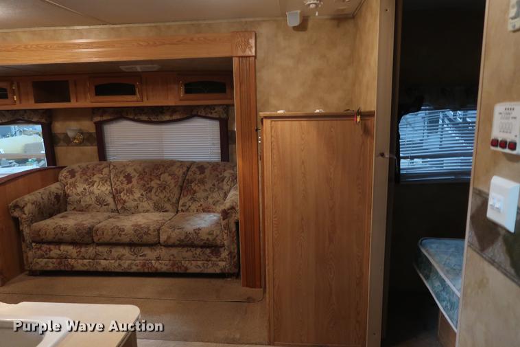 image for item DD9579 2006 Keystone Hornet camper