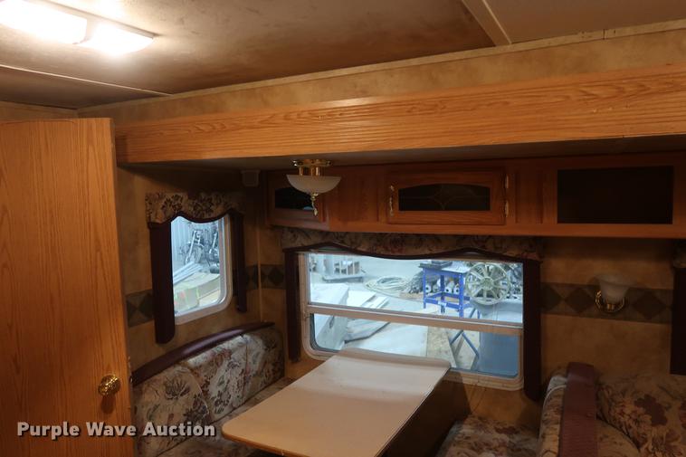 image for item DD9579 2006 Keystone Hornet camper