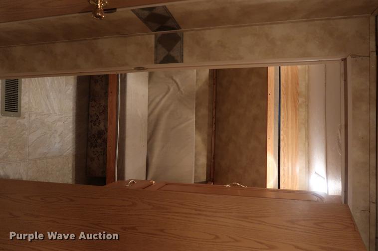 image for item DD9579 2006 Keystone Hornet camper