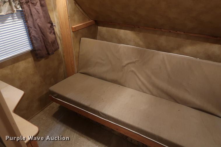 image for item DD9579 2006 Keystone Hornet camper