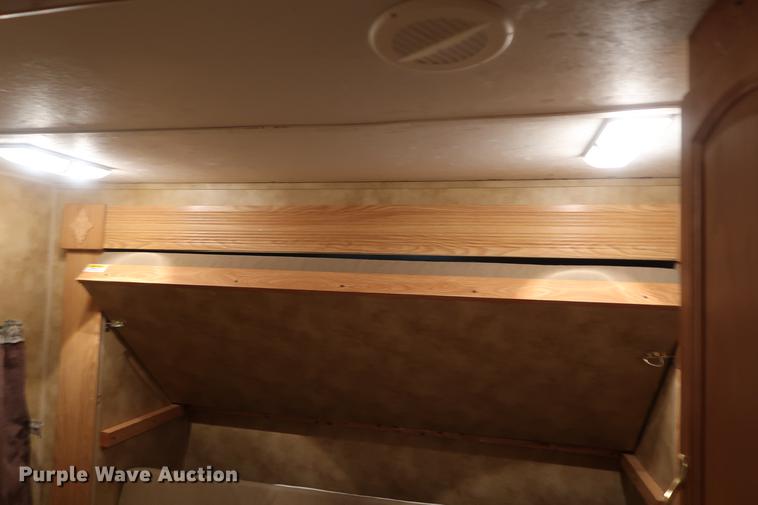 image for item DD9579 2006 Keystone Hornet camper