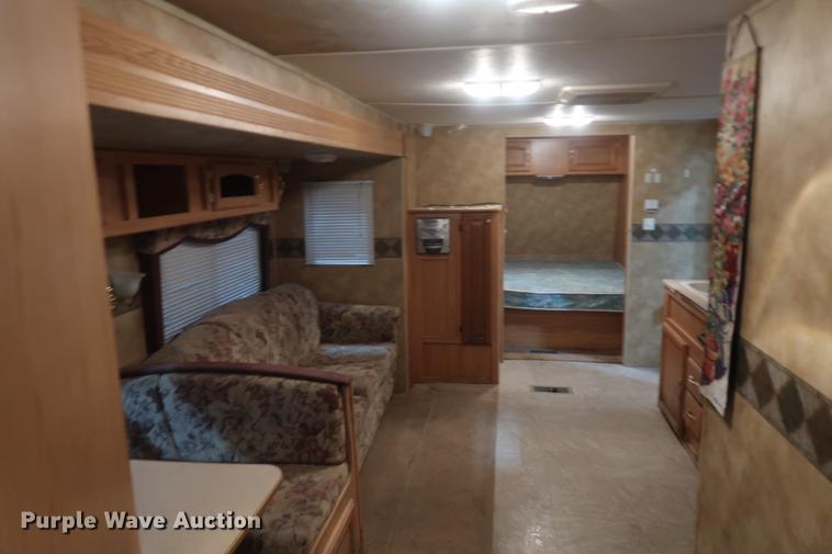 image for item DD9579 2006 Keystone Hornet camper