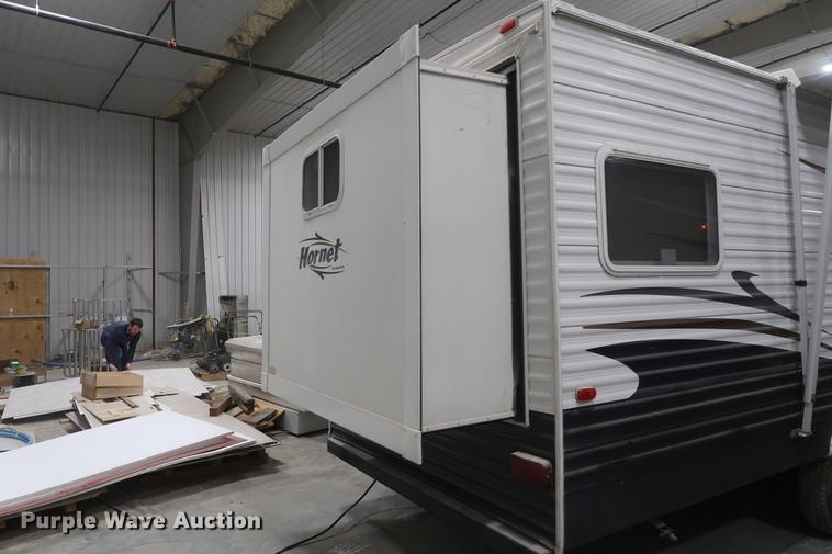 image for item DD9579 2006 Keystone Hornet camper