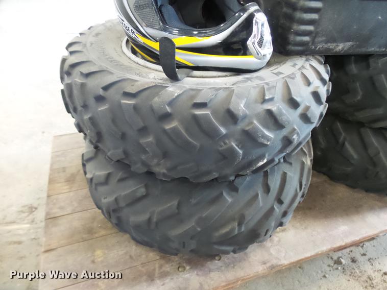 image for item DX9351 2004 Honda TRX450ES ATV