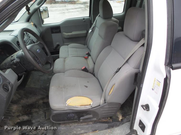 image for item DZ9188 2006 Ford F150 SuperCab pickup truck