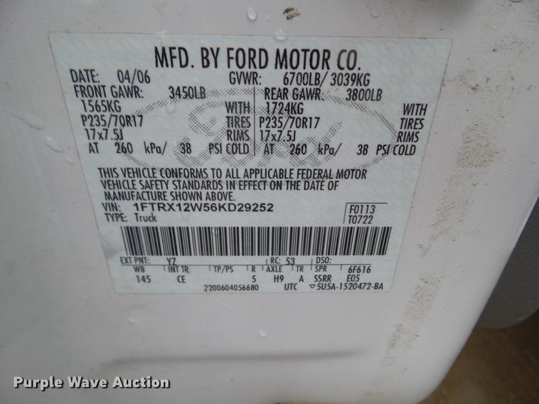 image for item DZ9188 2006 Ford F150 SuperCab pickup truck