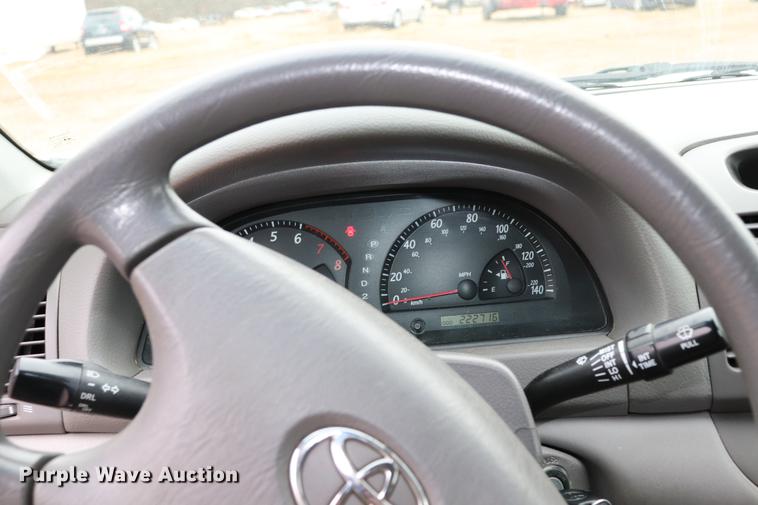 image for item EC9372 2002 Toyota Camry LE