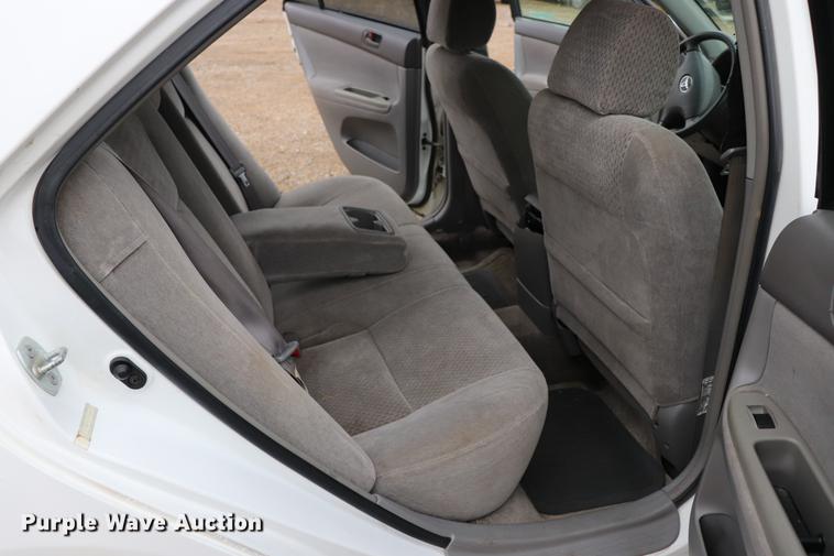 image for item EC9372 2002 Toyota Camry LE