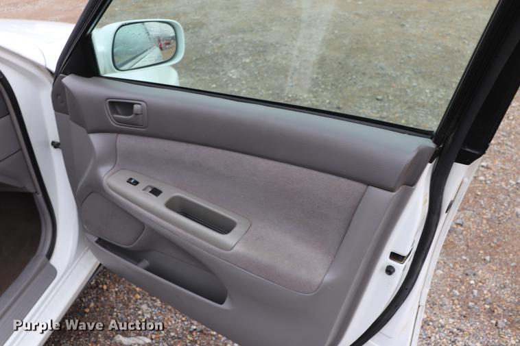 image for item EC9372 2002 Toyota Camry LE