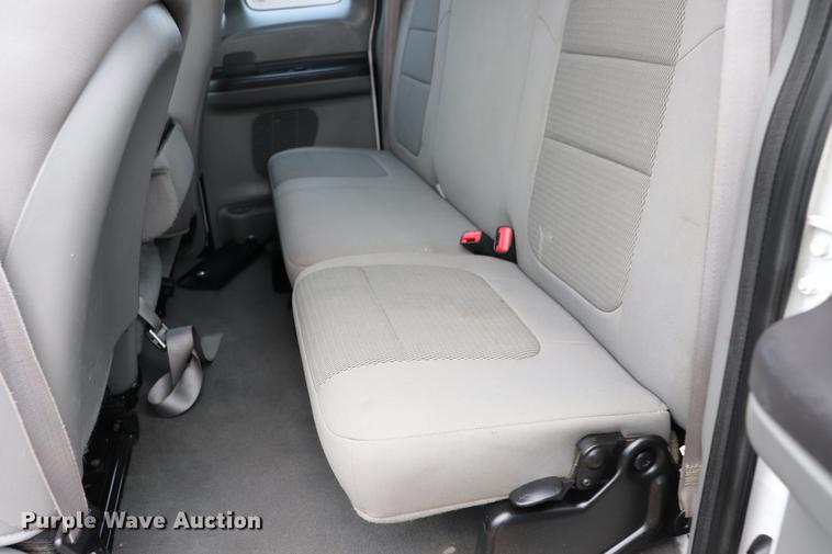 image for item EC9374 2006 Ford F250 Super Duty XLT SuperCab pickup truck