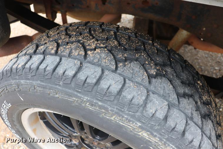 image for item EC9374 2006 Ford F250 Super Duty XLT SuperCab pickup truck