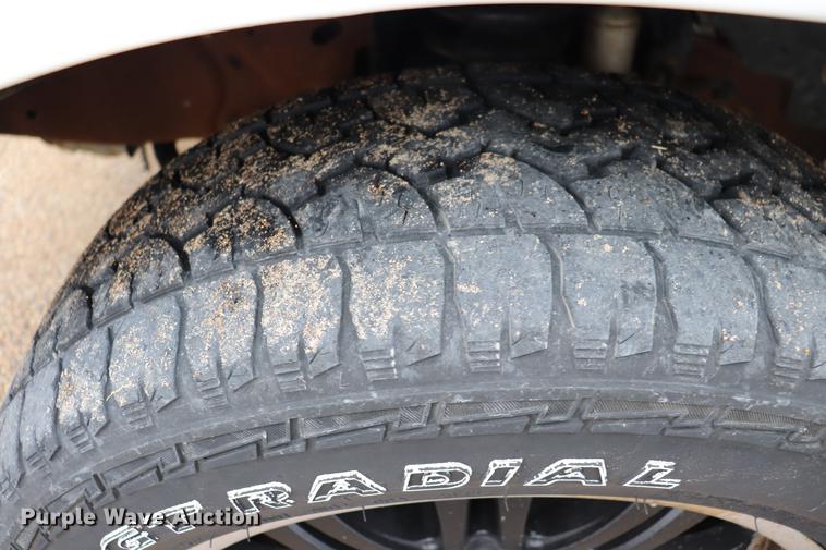 image for item EC9374 2006 Ford F250 Super Duty XLT SuperCab pickup truck