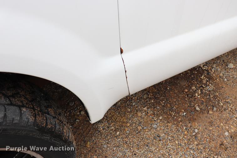 image for item EC9374 2006 Ford F250 Super Duty XLT SuperCab pickup truck