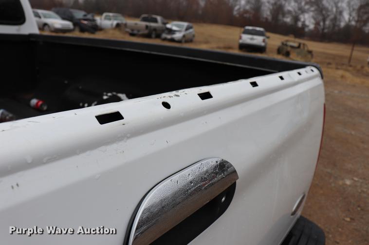 image for item EC9374 2006 Ford F250 Super Duty XLT SuperCab pickup truck