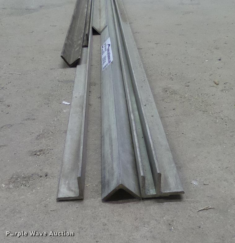 (9) 1" aluminum angle iron in Fowler, CO Item EE9740 sold Purple Wave